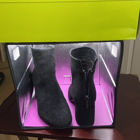 Gianni Bini from Dillards brand ankle suede boots - Picture 3 of 3